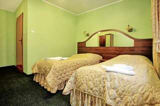 Отель Best Inn Быдгощ Двухместный номер с 2 отдельными кроватями-5